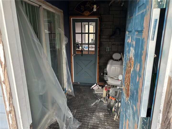 Property Photo:  866 Florence St  PA 15450 