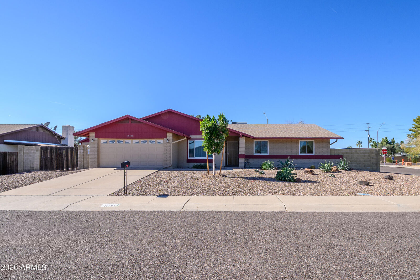 Property Photo:  17408 N 42nd Lane  AZ 85308 