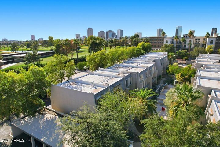 Property Photo: 1012 E Osborn Road E AZ 85014