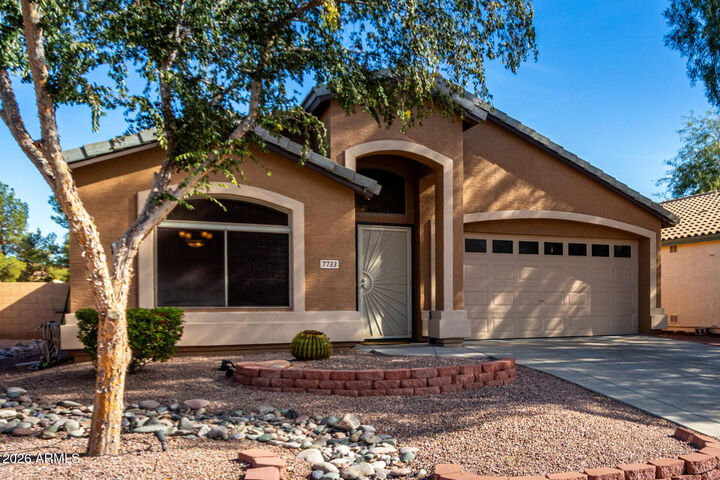 Property Photo:  7733 S 47th Lane  AZ 85339 