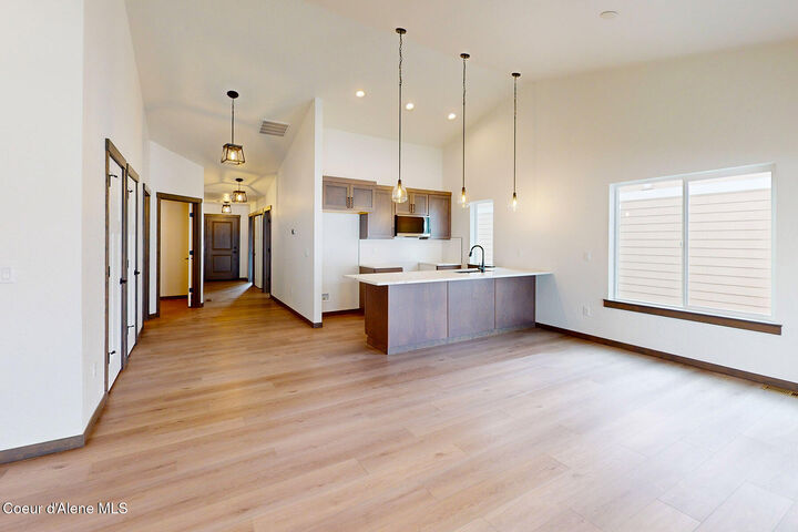 Property Photo:  Lt 1 Blk 1 E Valley St S  ID 83822 