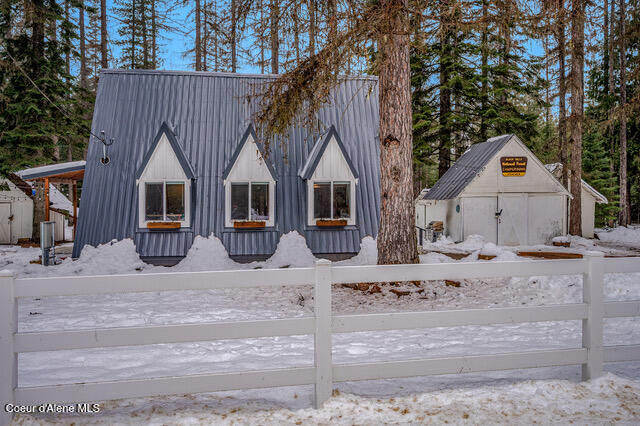 Property Photo:  475 Dry Creek Rd  ID 83811 