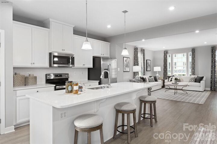 Property Photo:  6012 Blue Ridge Oak Road 1010A  NC 28278 