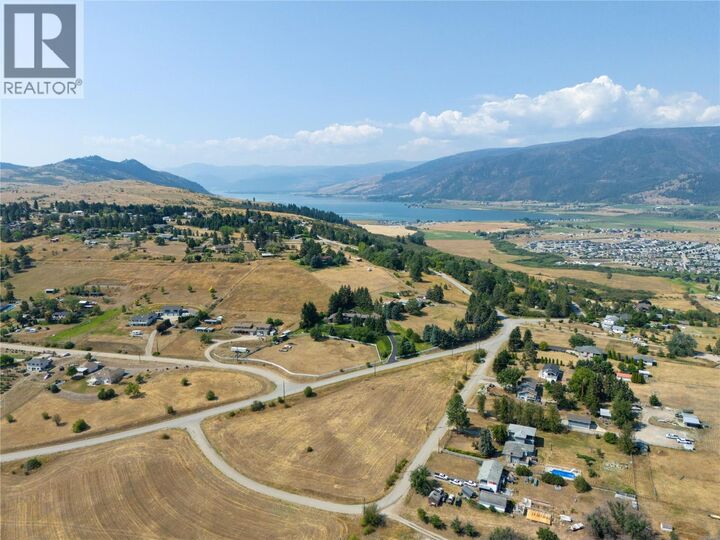 Property Photo:  230 Mendenhall Road  BC V1H 1X1 