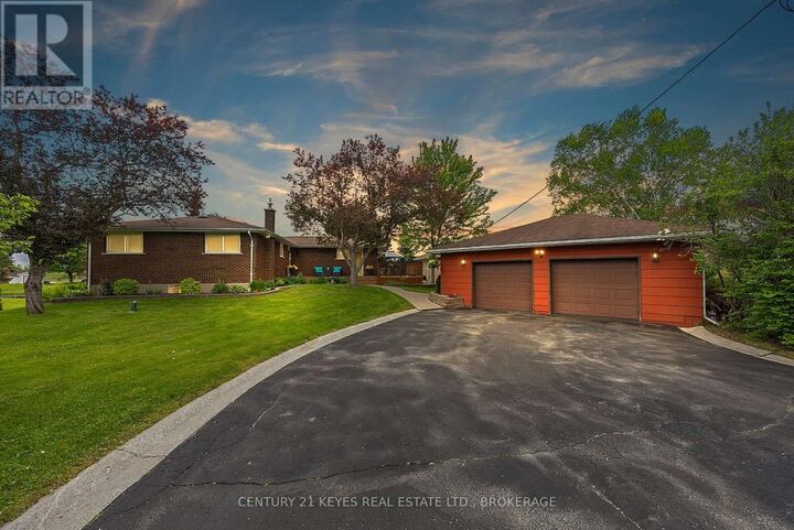 Property Photo:  38 Willowbank Road West  ON K7G 2V5 