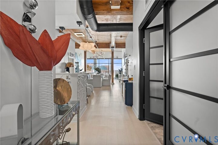 Property Photo:  251 Rocketts Way 510  VA 23231 