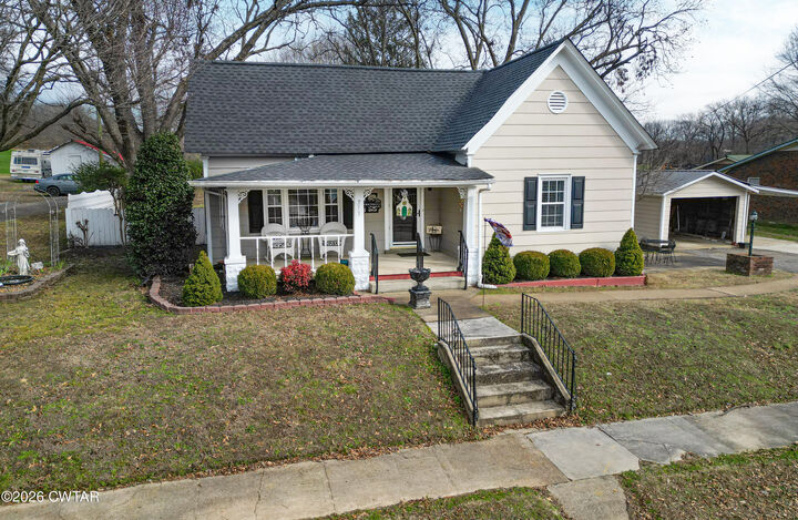 Property Photo: 273 E Main Street TN 38006