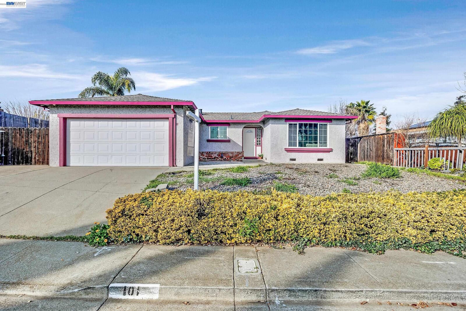 Property Photo:  101 Atherton Circle  CA 94565 