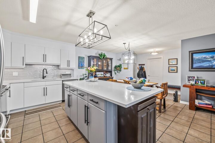 Property Photo:  278 Suder Greens Drive NW 120  AB T5T 6V6 