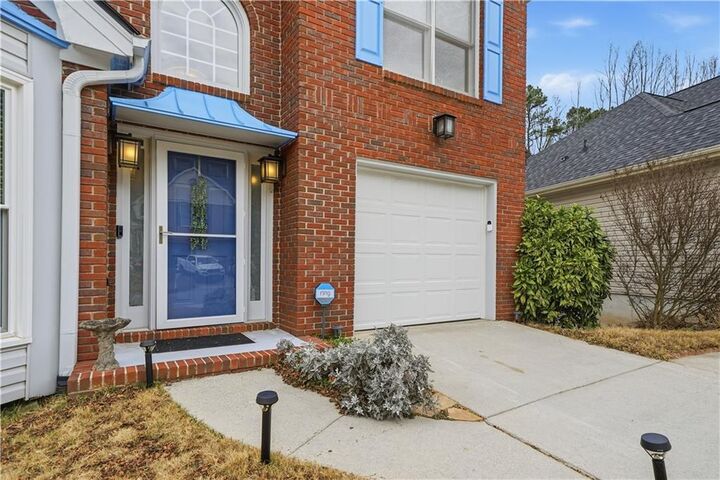 Property Photo:  370 Braxton Place  GA 30084 