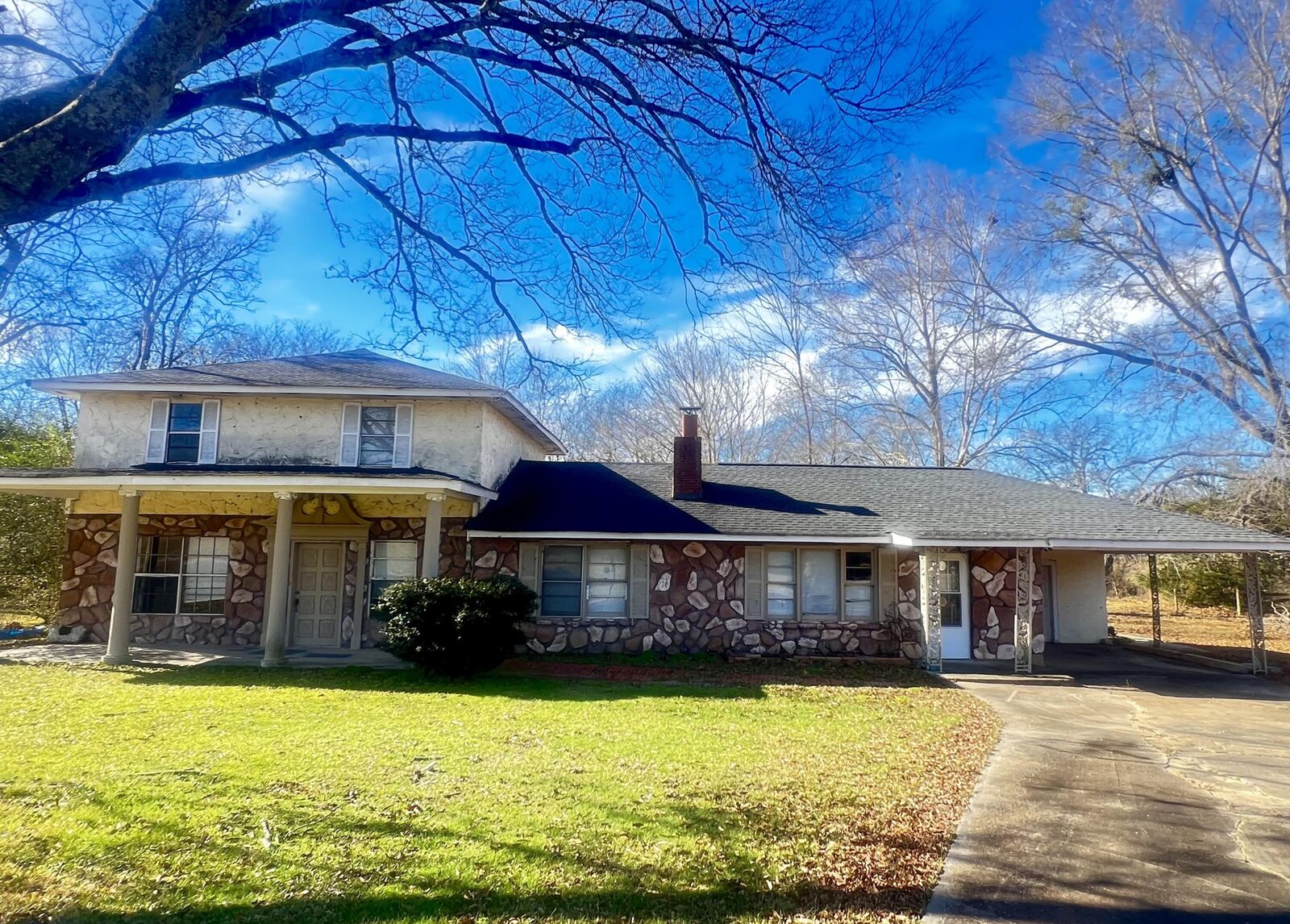 Property Photo:  10007 Speed Bottom Rd  MS 39773 
