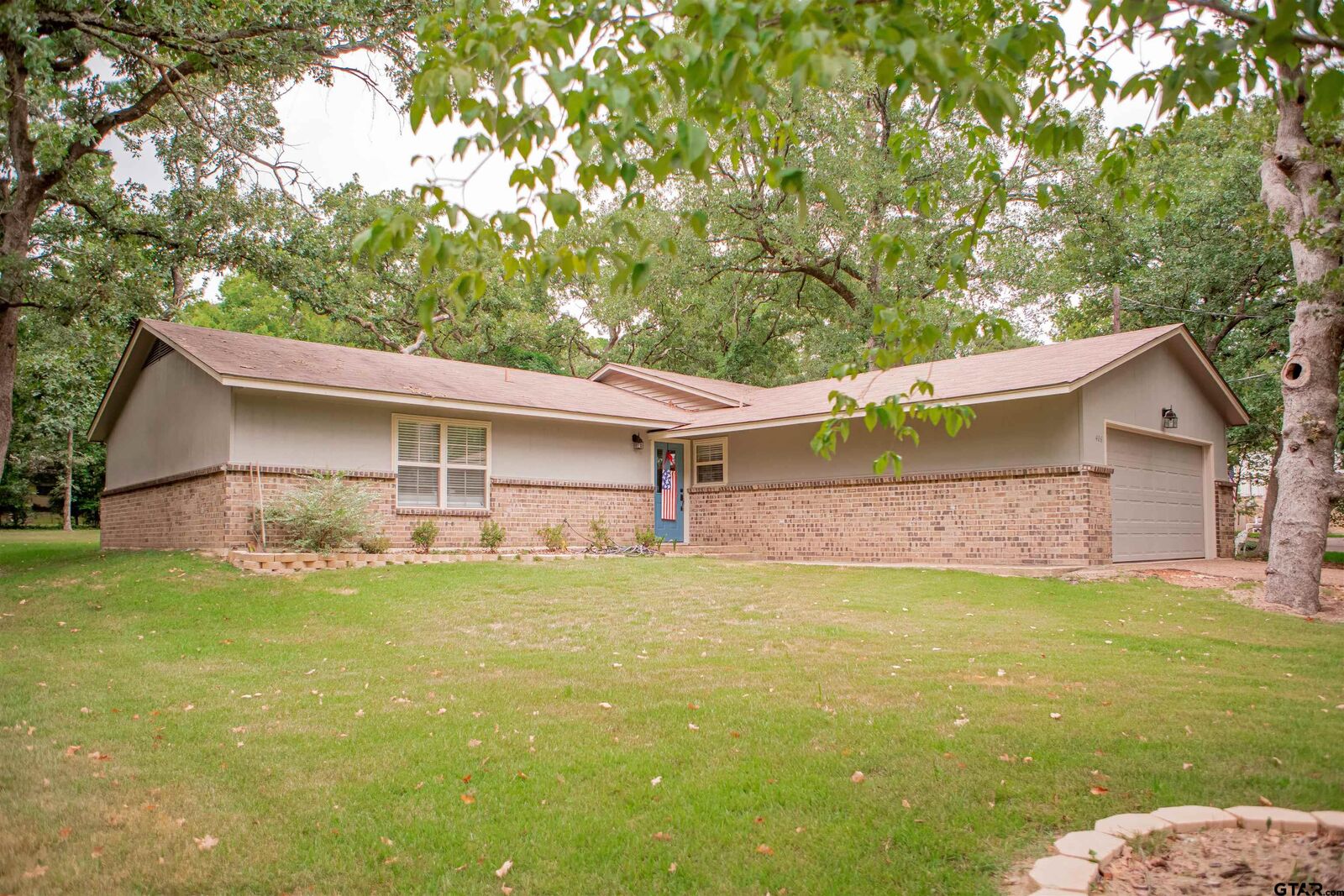 Property Photo:  406 Hideaway Lane East  TX 75771 