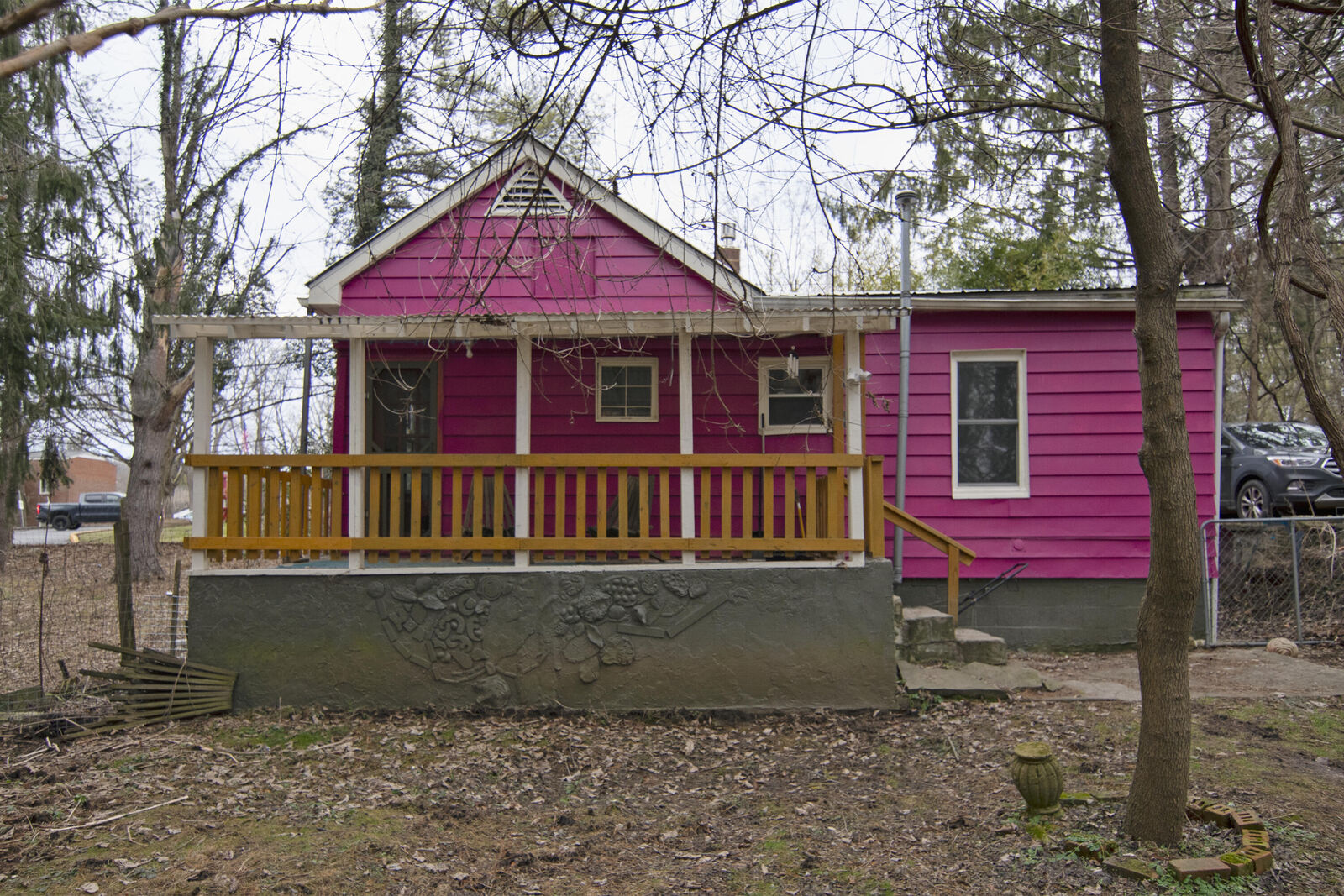 Property Photo:  1132 N Court St  WV 24901 