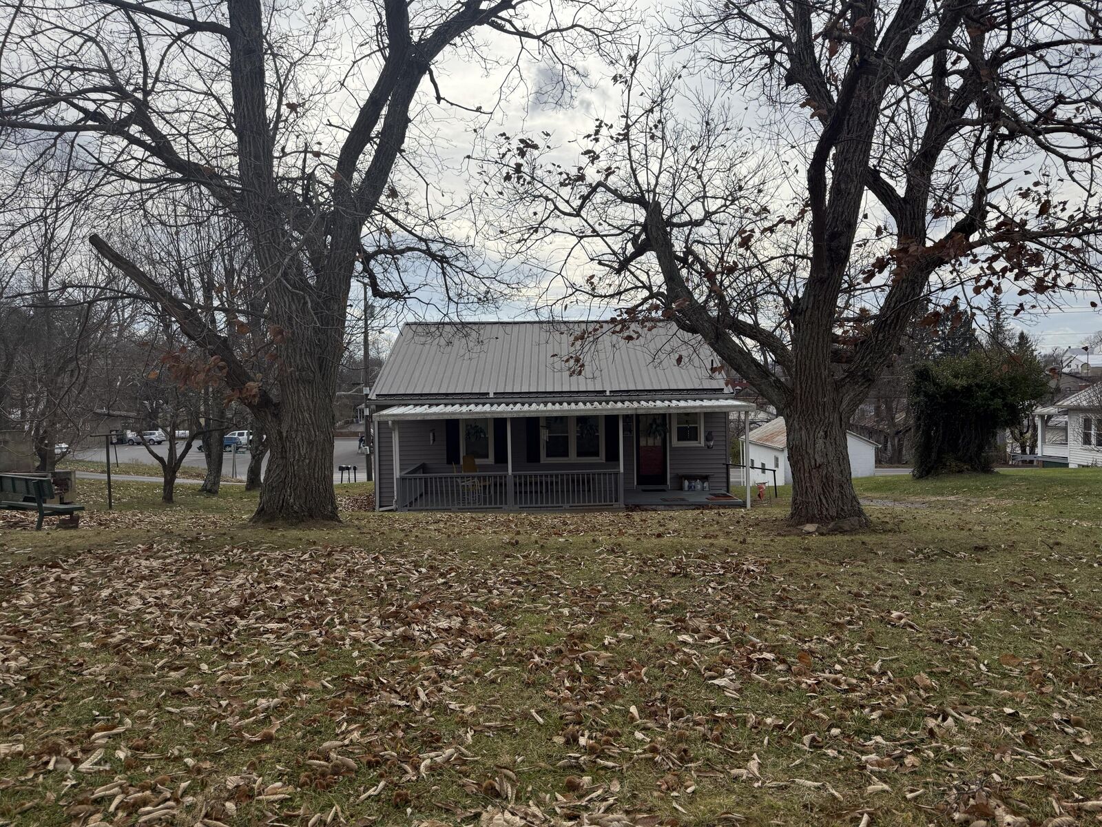 Property Photo:  125 North Street Union Wv 24983  WV 24983 