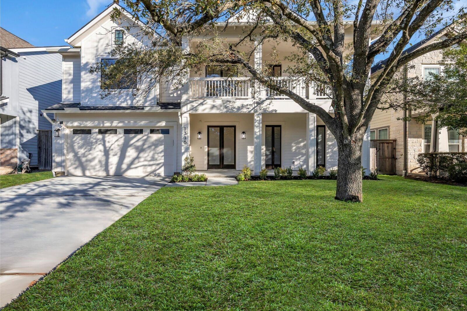 Property Photo: 1316 Althea Drive TX 77018