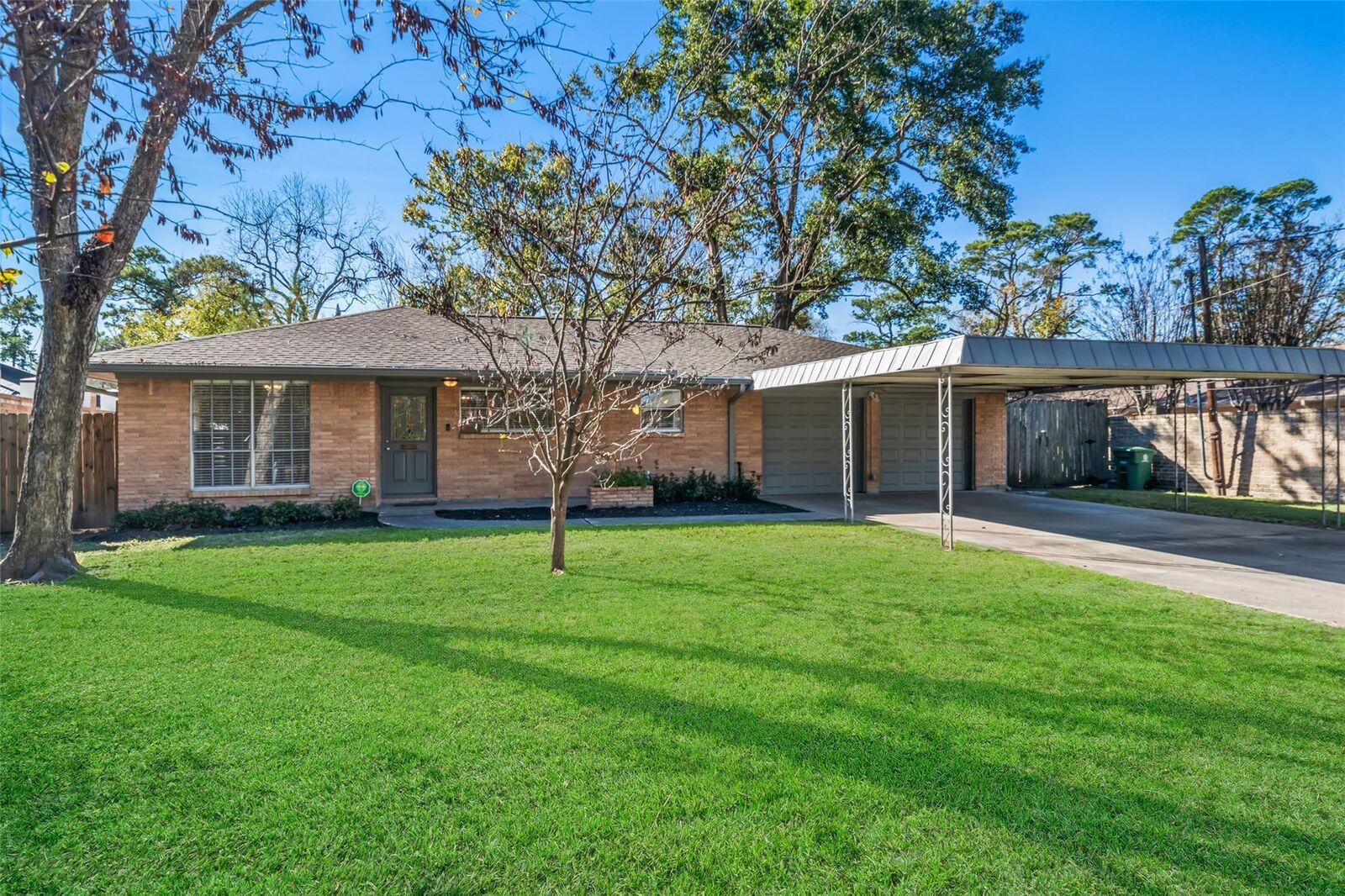 Property Photo:  4009 Brookwoods Drive  TX 77092 