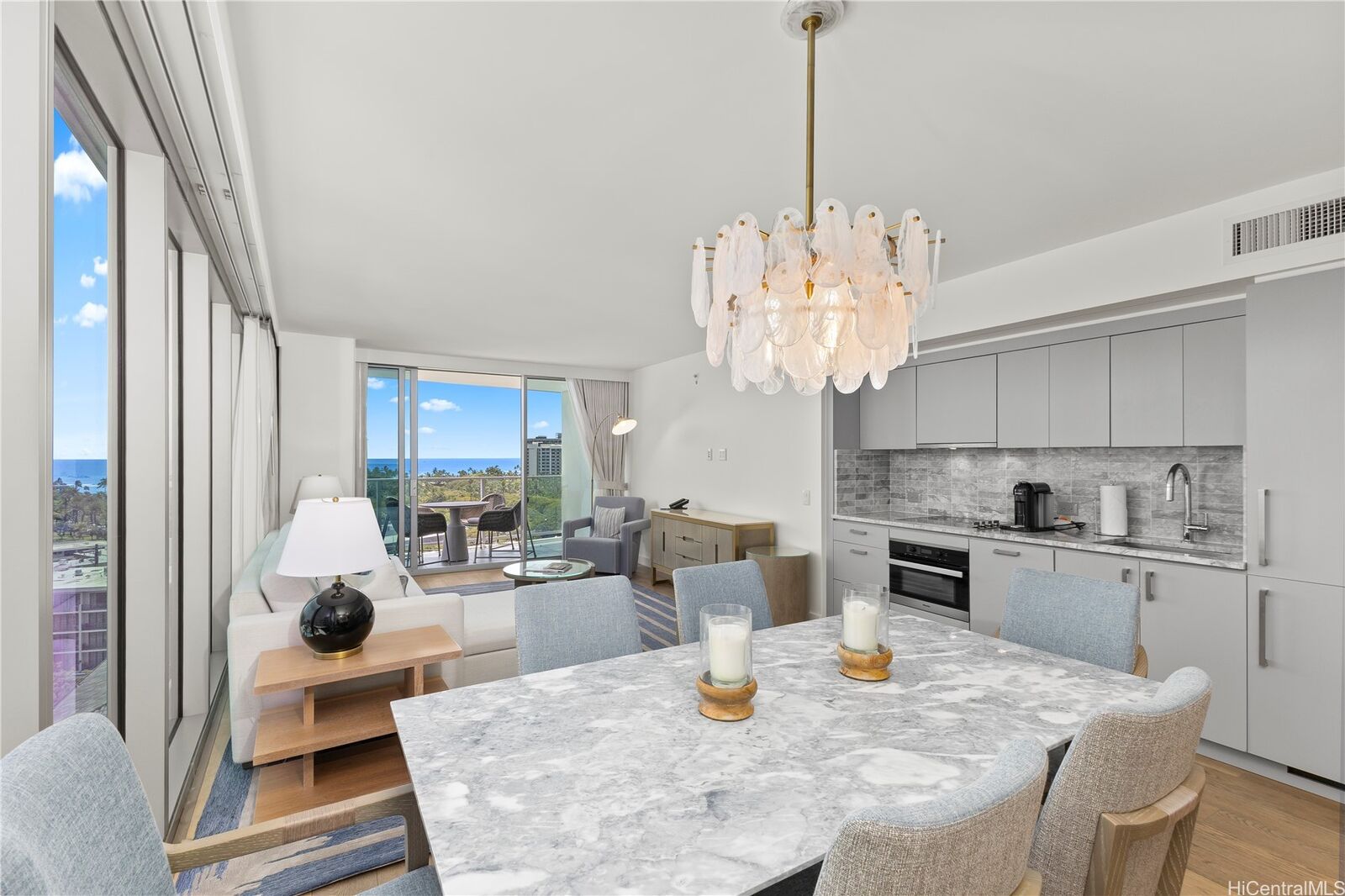 Property Photo:  383 Kalaimoku Street E1116  HI 96815 