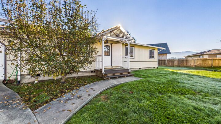 Property Photo:  230 Smither Court  CA 95562 