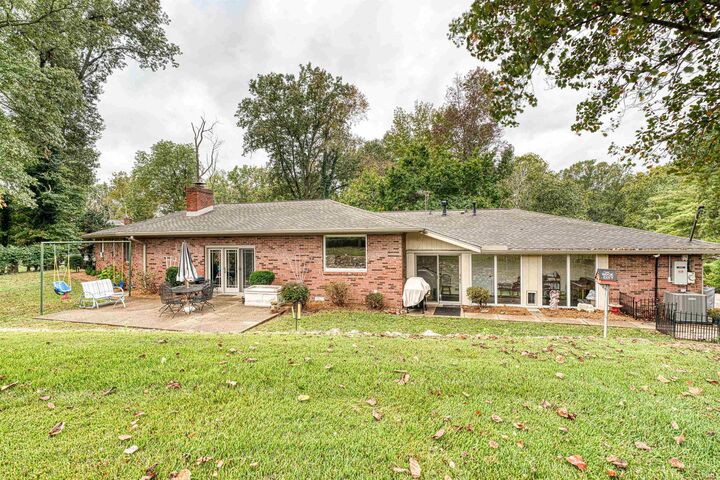 Property Photo:  5244 Tarrytown Road  IN 47630 