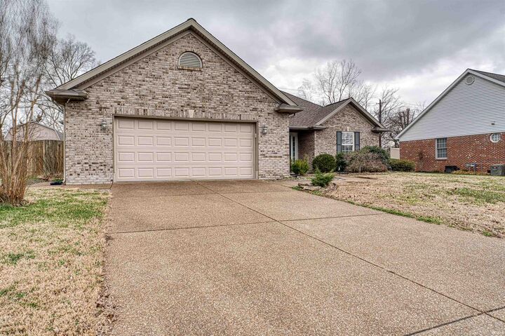 Property Photo:  105 Temple Drive  IN 47630 