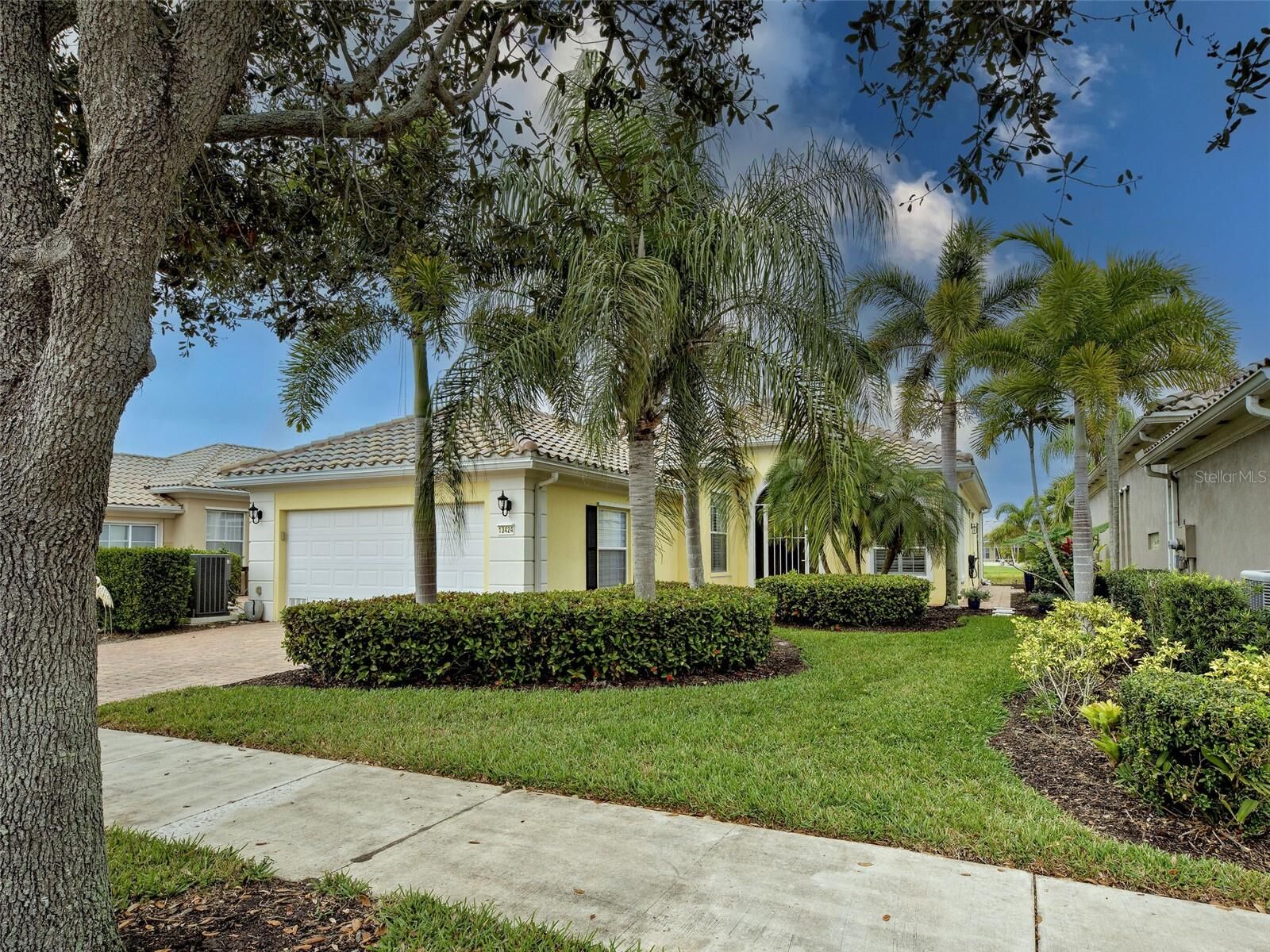 Property Photo: 13424 Coluccio Street FL 34293