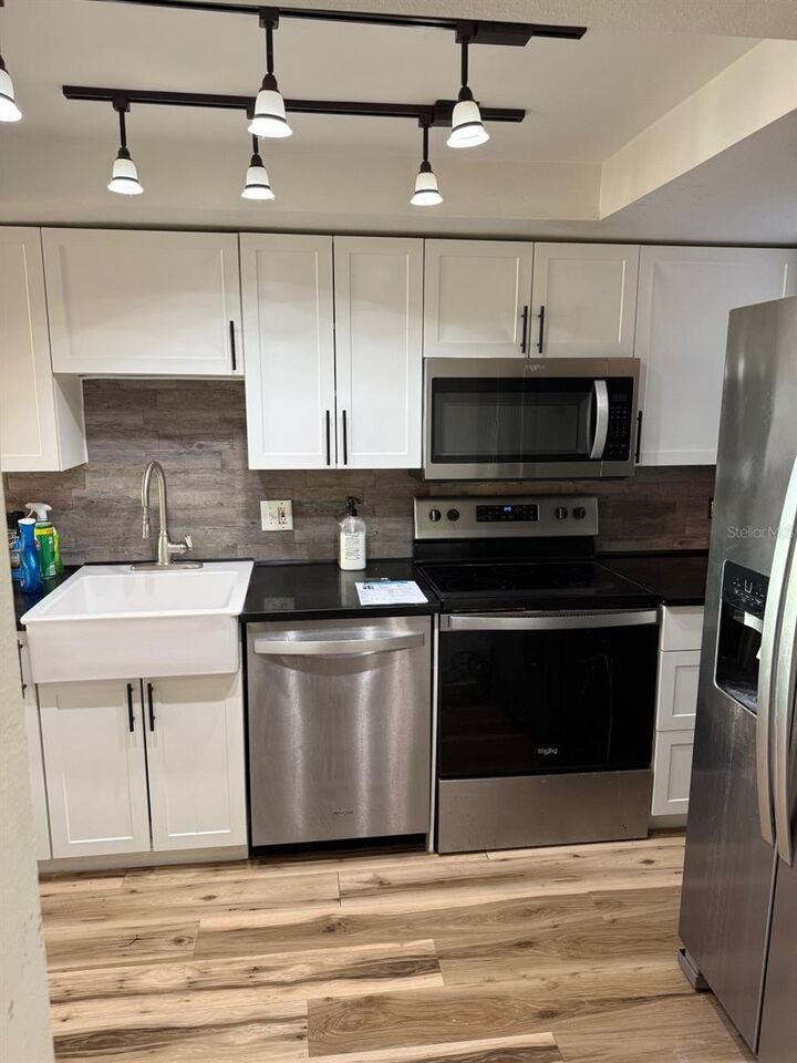 Property Photo:  3823 N Oak Drive K11  FL 33611 