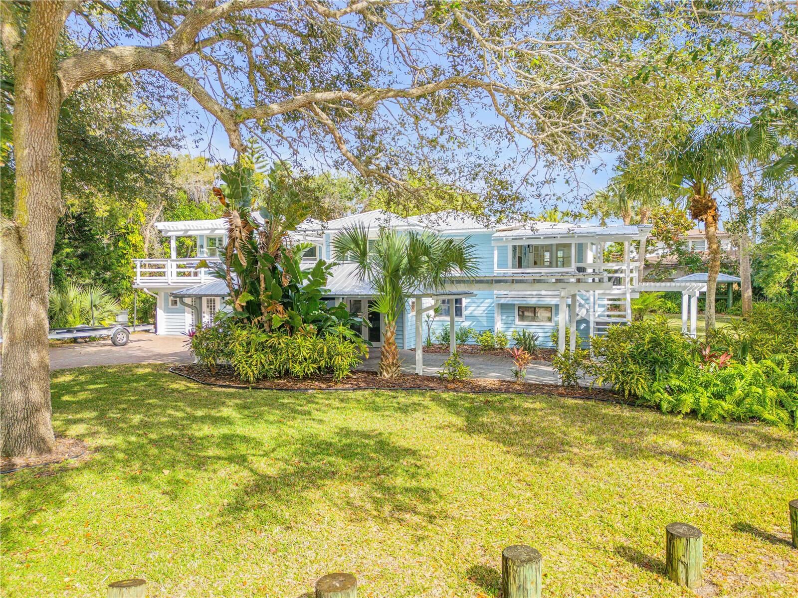 Property Photo: 1603 N Indian River Road FL 32169