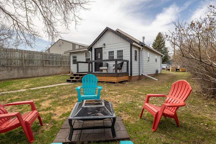 Property Photo:  731 &Amp 735 N Ames Street  SD 57783 