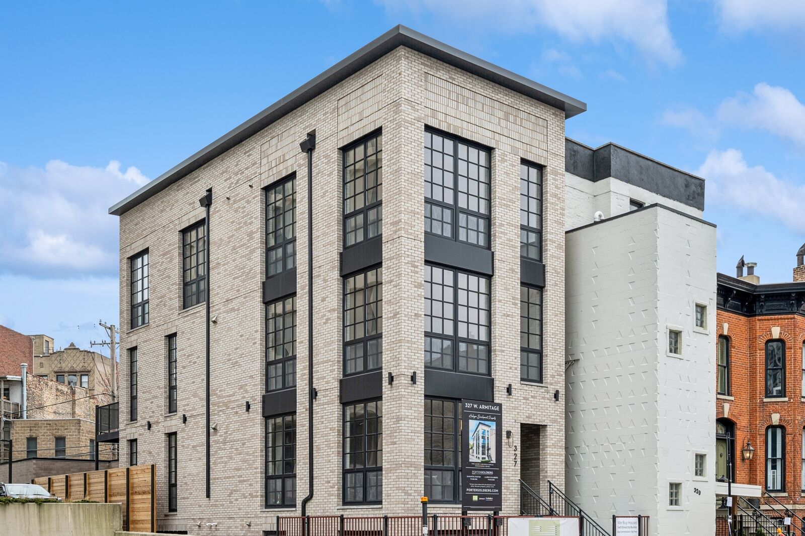 Property Photo:  327 W Armitage Avenue 1  IL 60614 