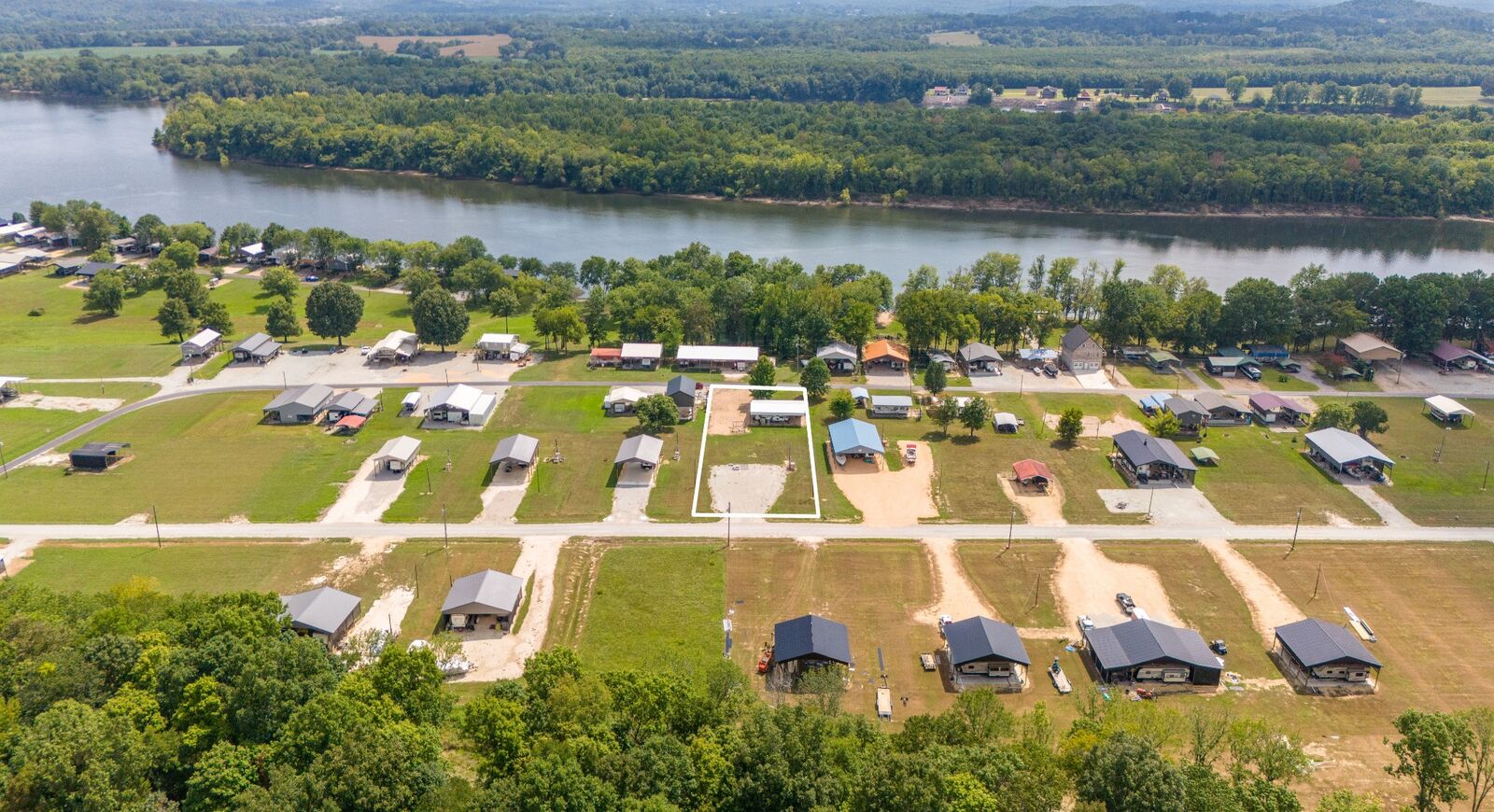 Property Photo: 1020 Wc Pickett TN 38425