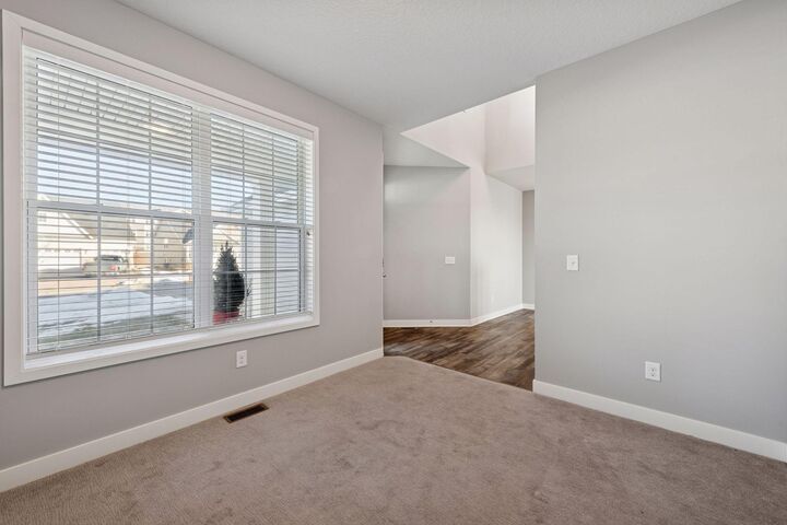 Property Photo:  1353 Chestnut Circle  MN 55315 