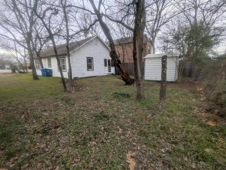 Property Photo:  502 N Spears Street  TX 76009 
