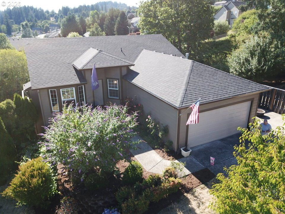 Property Photo:  2157 38th Ct  WA 98671 