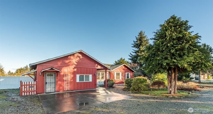 Property Photo:  72 W Quail Lane  WA 98382 