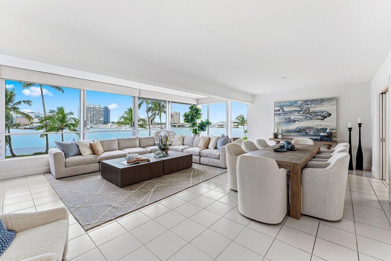 Property Photo:  44 Cocoanut Row 120B  FL 33480 