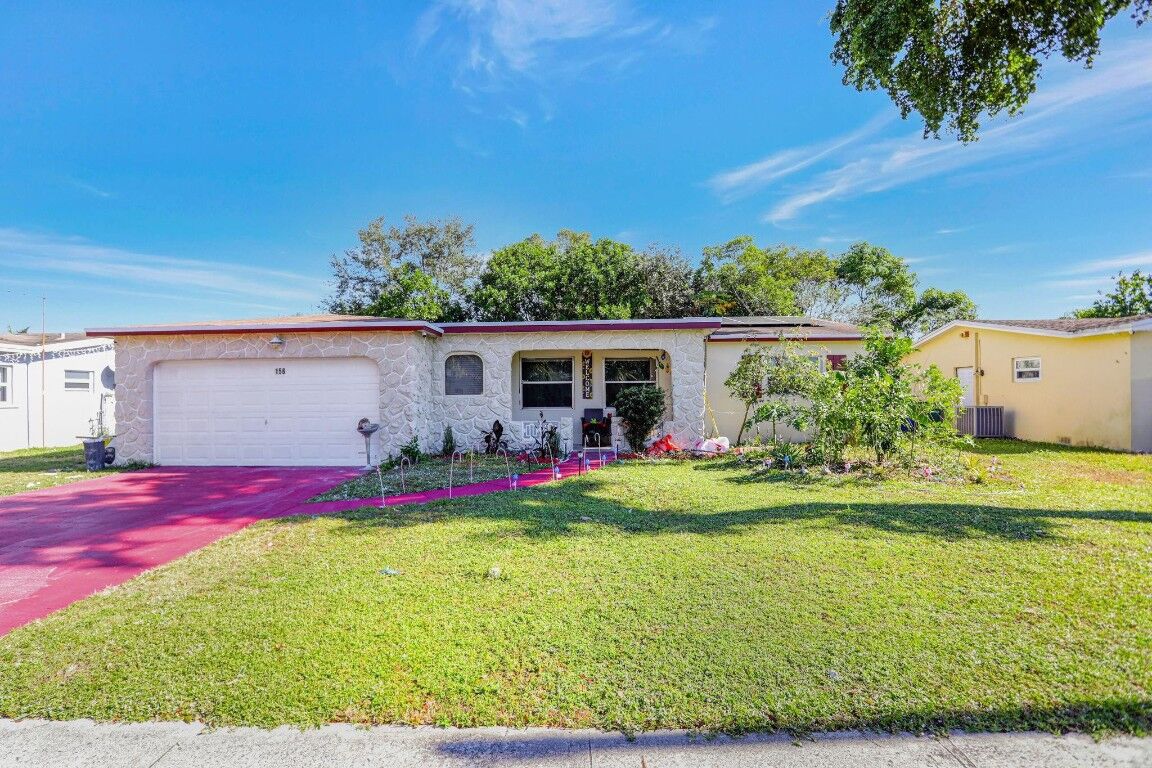 Property Photo: 156 NW 80th Avenue FL 33063