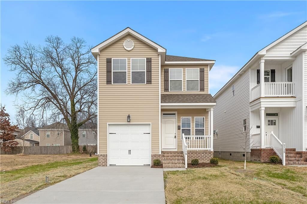 Property Photo:  2114 High St  VA 23704 