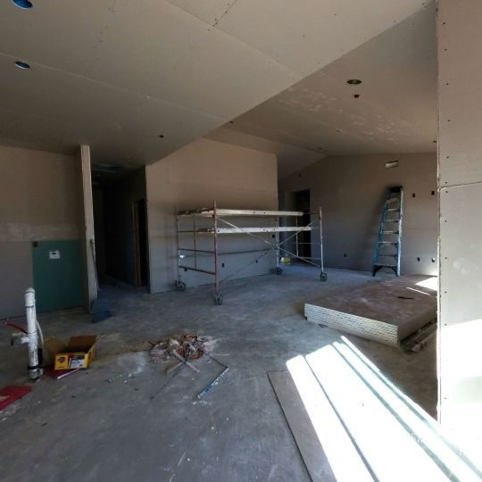 Property Photo: 6443 Shelly Ct CA 93527