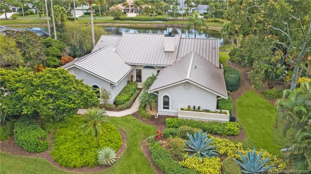 Property Photo:  4173 SW Gleneagle Circle  FL 34990 