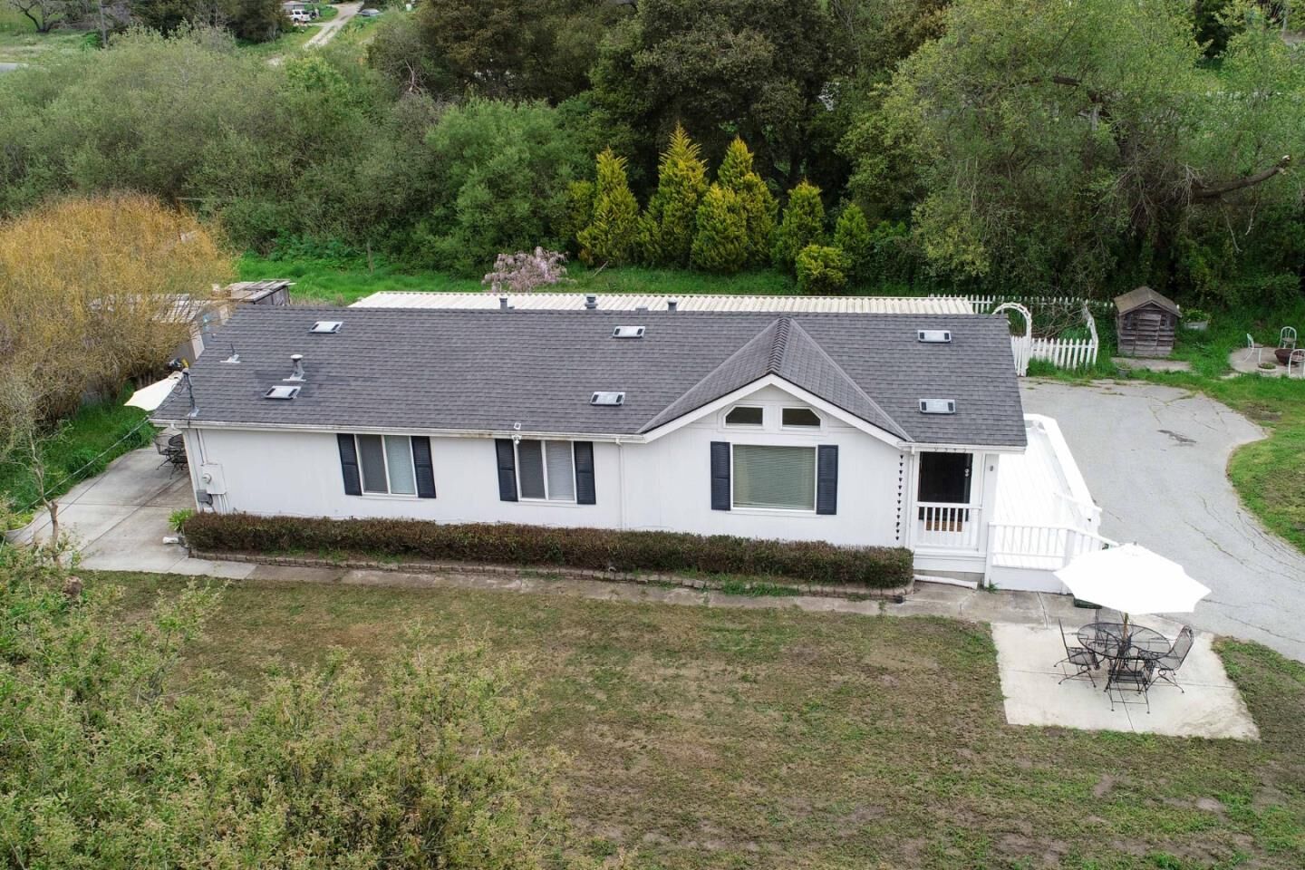 Property Photo:  9345 Prunedale South Road  CA 93907 