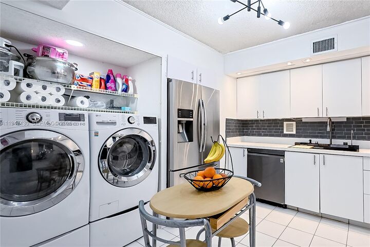 Property Photo:  2800 N 46th Ave A307  FL 33021 