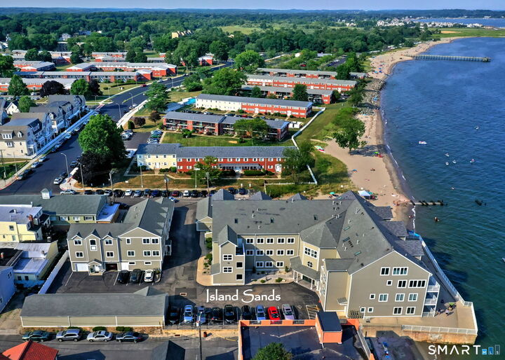 Property Photo:  12 Naugatuck Avenue Apt A7  CT 06460 