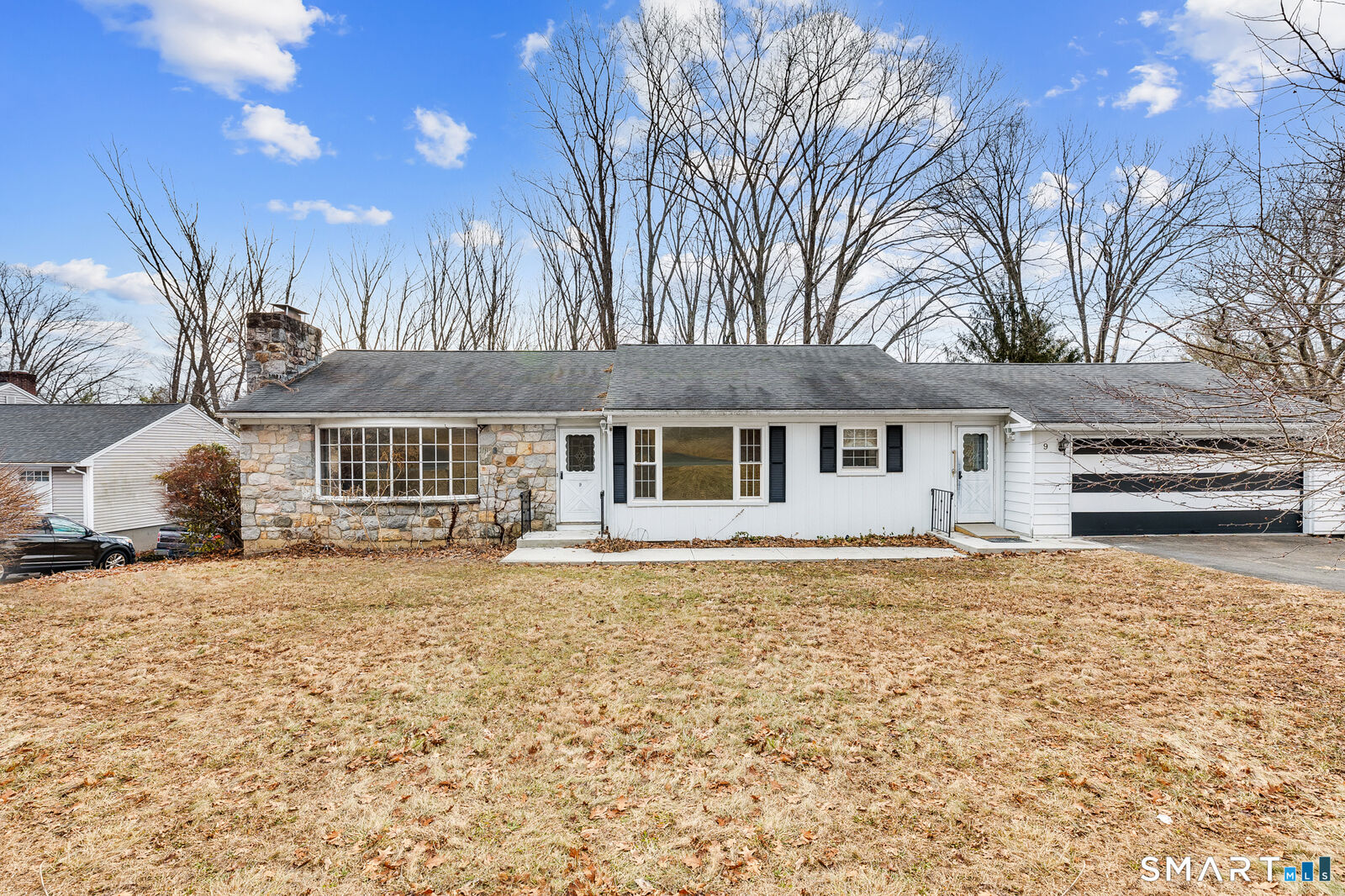 Property Photo: 9 Greenview Road CT 06811