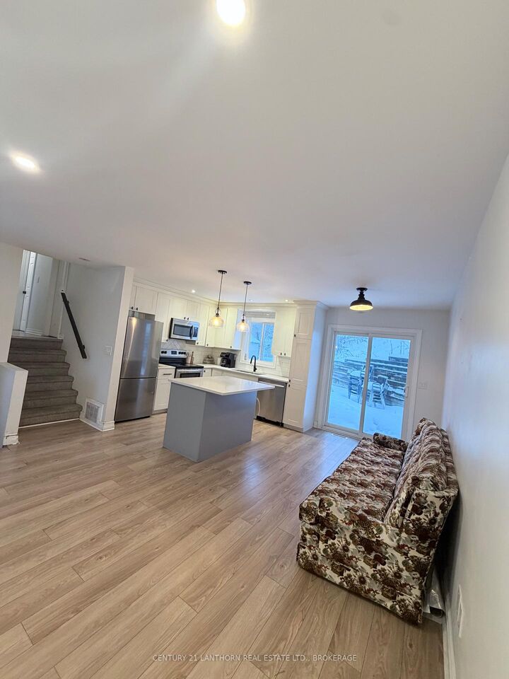 Property Photo:  252 Cannifton Road N  ON K0K 1K0 