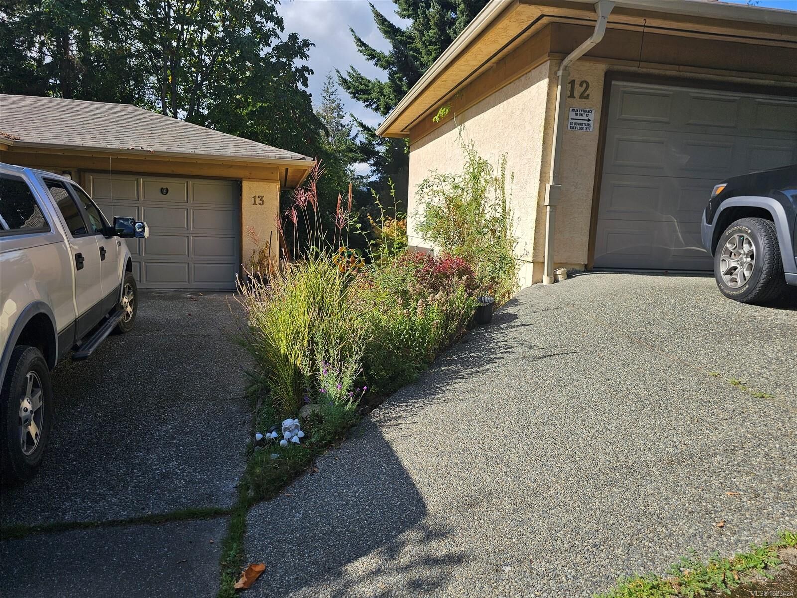 Property Photo:  639 Kildew Rd 12  BC V9B 1Z6 
