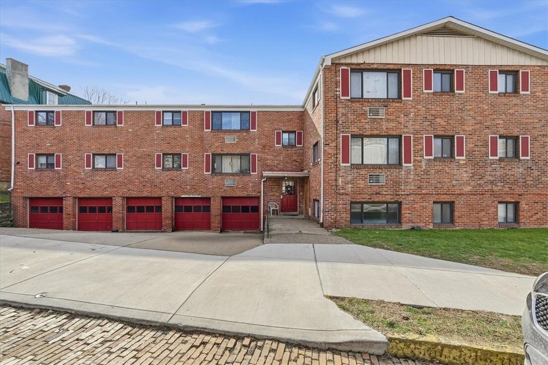 Property Photo: 579 Dawson Avenue-12 Units PA 15202