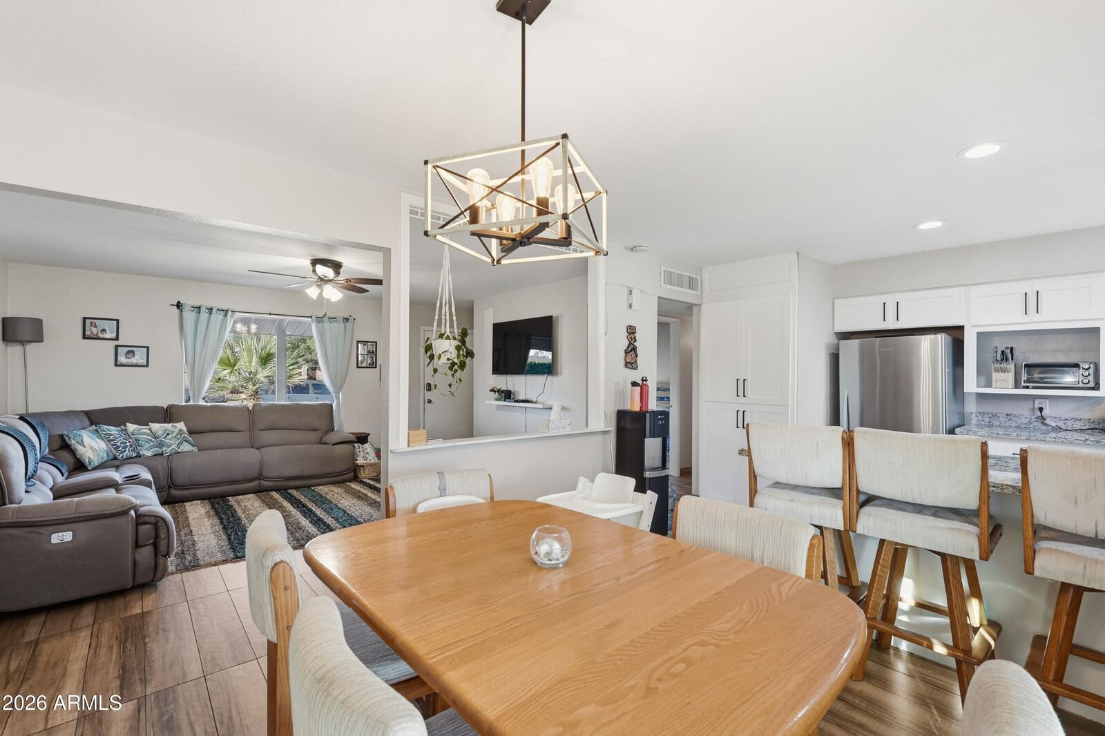 Property Photo:  3543 W State Avenue  AZ 85051 