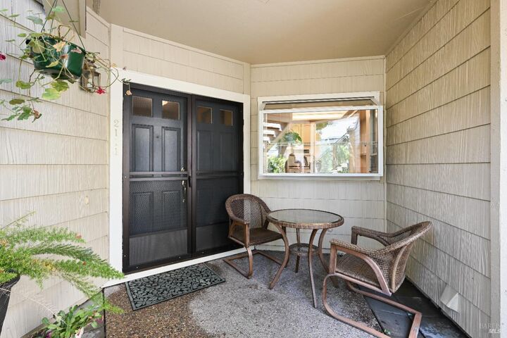 Property Photo: 2111 Stonefield Lane CA 95403