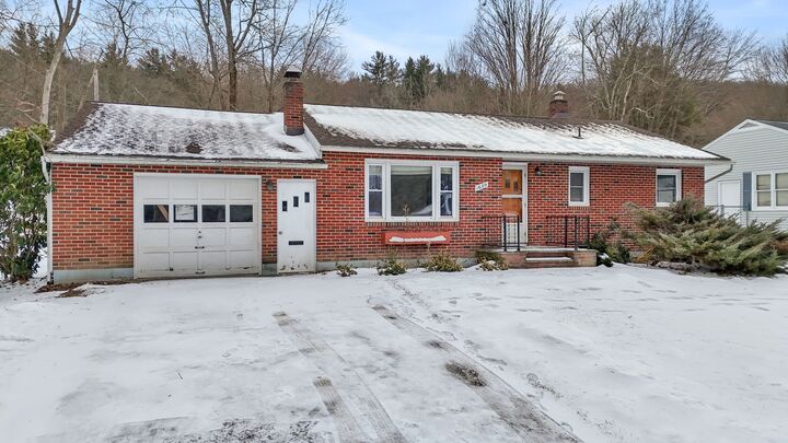 Property Photo:  1609 Butternut Drive  NY 13850 