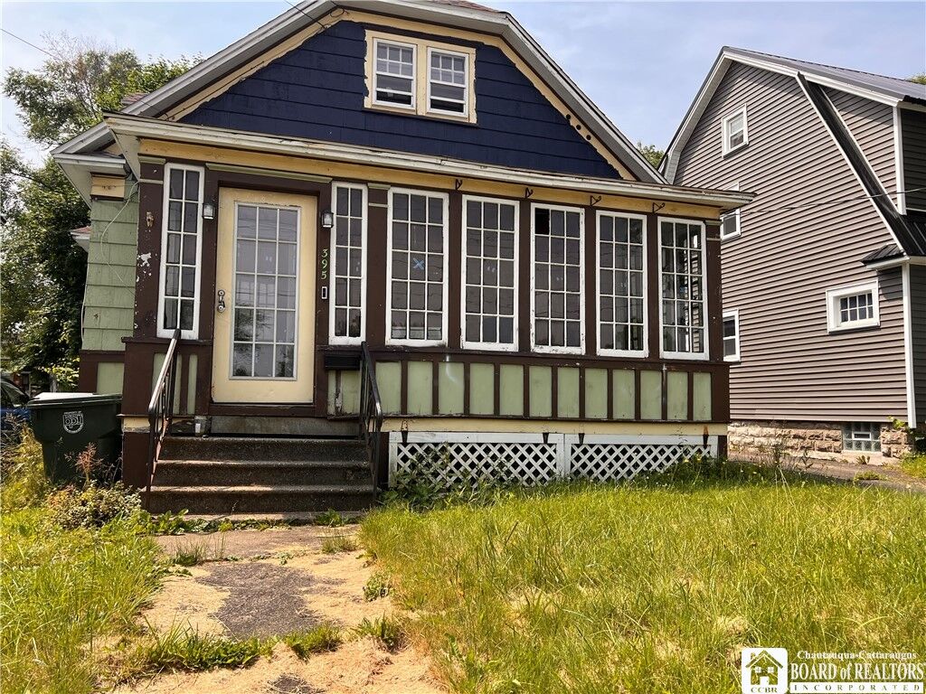 Property Photo:  395 Fairmount Avenue  NY 14701 